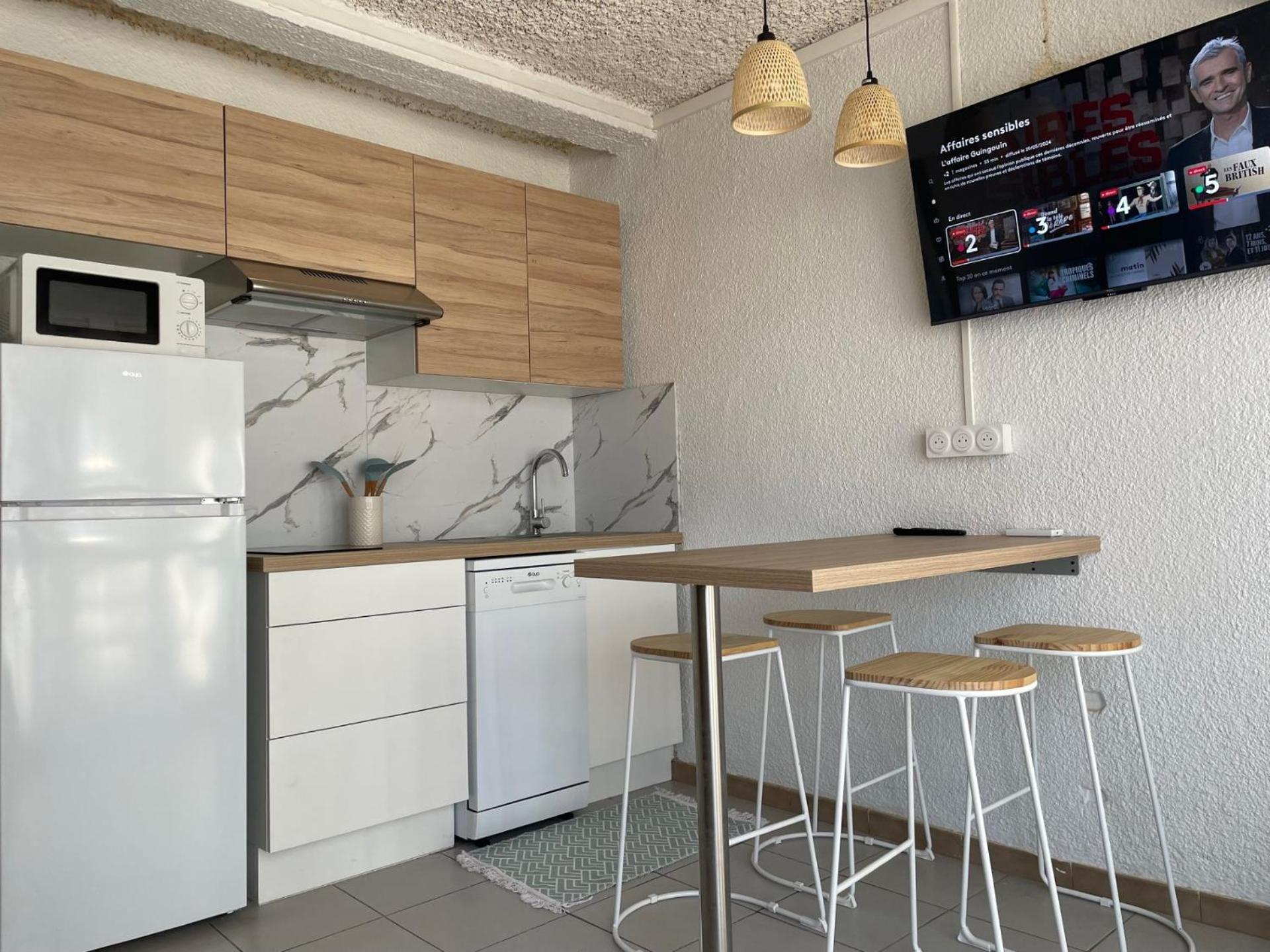 Studio Cosy A 300M De La Mer, Face Aux Festivals, Derriere La Night Life Le Barcarès Exterior foto